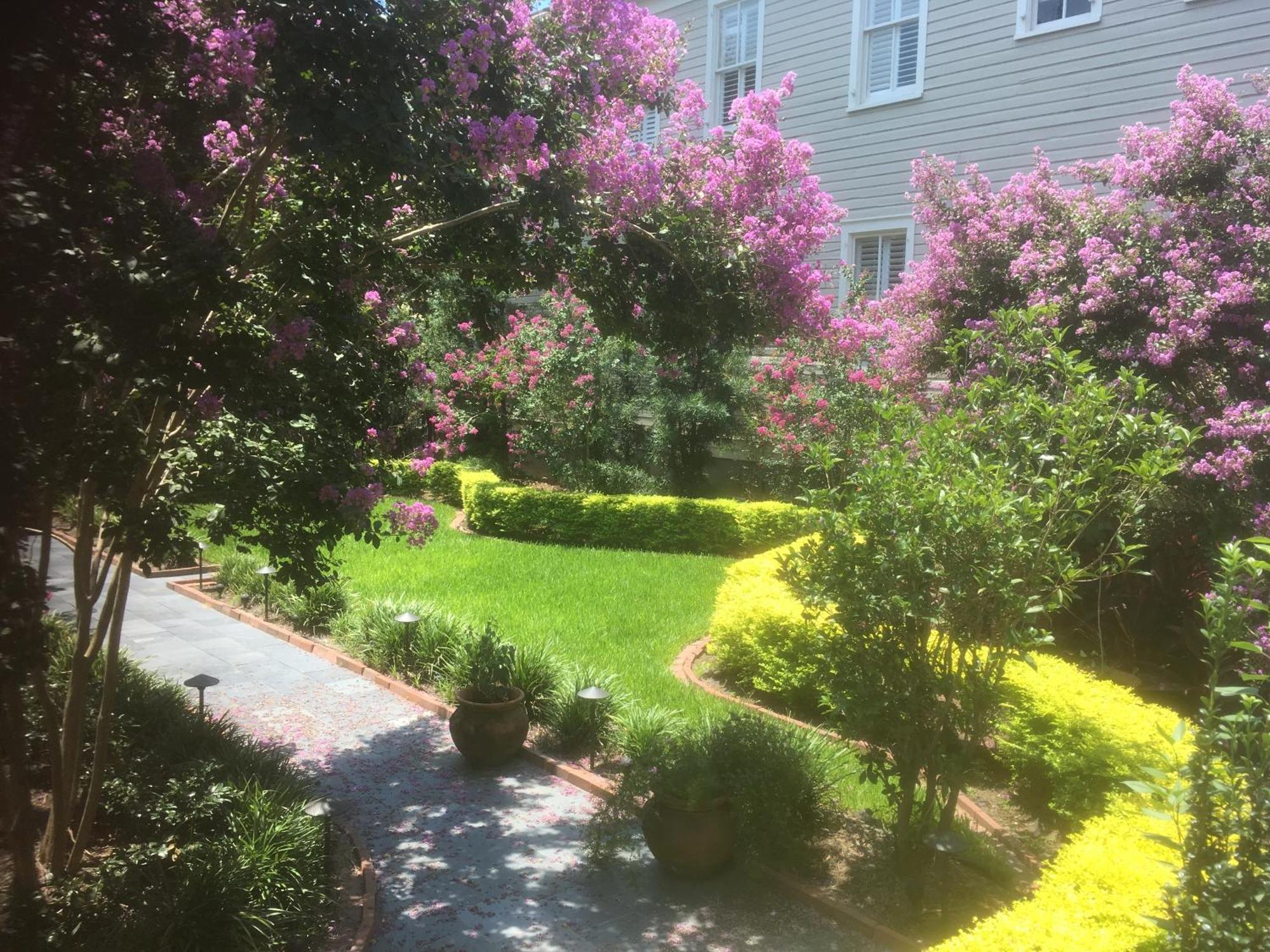 22 Charlotte Charleston Exterior foto